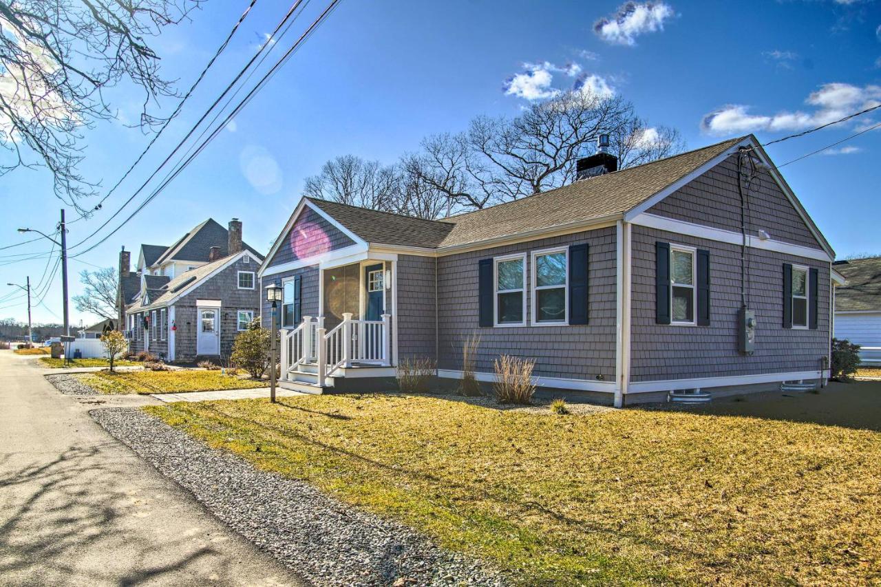 Pristine Buzzards Bay Cottage Walk to Beach! Bourne Esterno foto